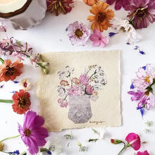 Load image into Gallery viewer, Astrid | Growing Candle, flower seed-label, eco-friendly: NEW! Wild Flowers
