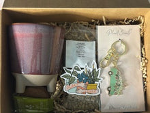 Load image into Gallery viewer, Plant Lover Starter Set - Grow &amp; Glow
