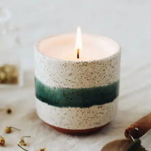 Load image into Gallery viewer, Edith | Growing Candles, flower seed-label, eco-friendly: Lavender
